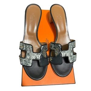 Slightly used limited edition Hermes Oasis sandals